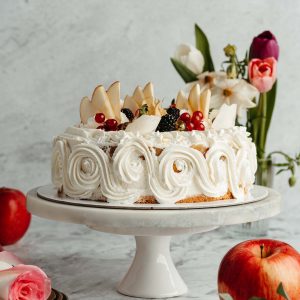 Tort Pannacotta cu măr